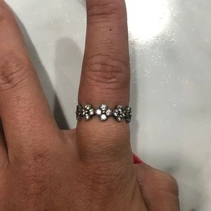 Pandora Ring